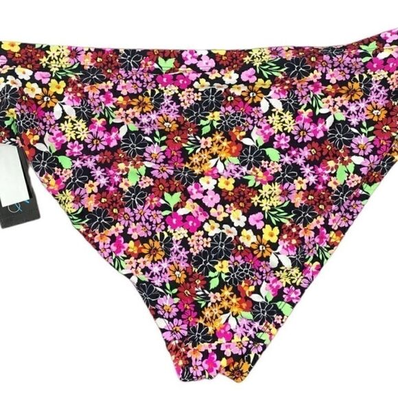 CALIFORNIA WAVES Trendy Size Ditsy-Print Side-Tab Bikini Bottoms, floral multi L - Picture 8 of 8